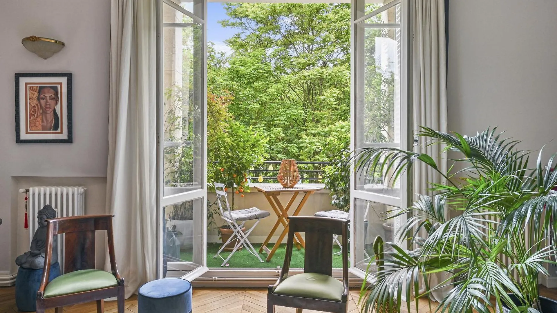 Apartment Veeve - Gardenside Glamour *